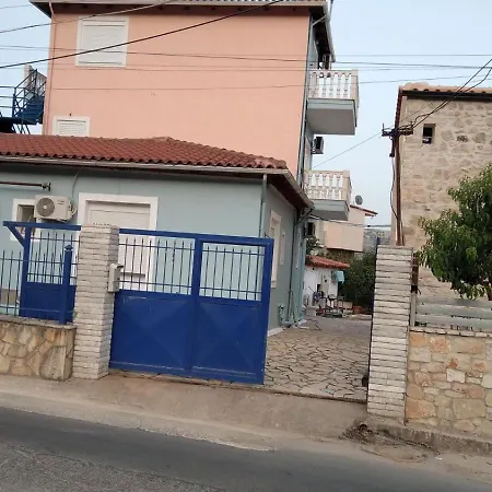 Christalex Guesthouse, Previously Alex Rooms Himarë Exteriér fotografie